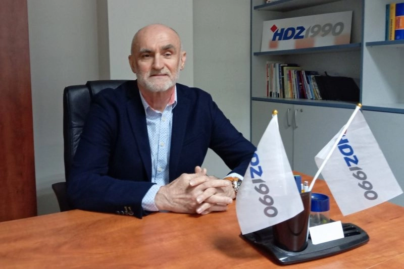 Nemojmo radni spor pretvarati u nacionalno pitanje